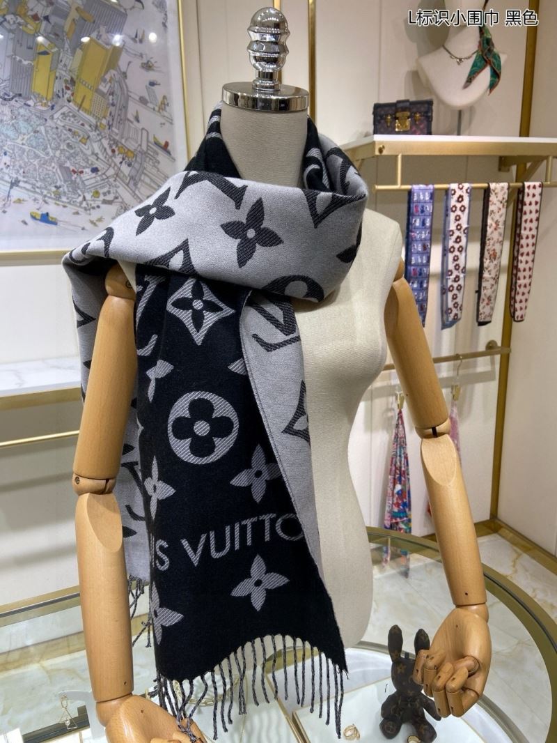 Louis Vuitton Scarf